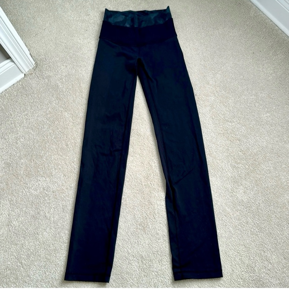 Lululemon straight cut leggings